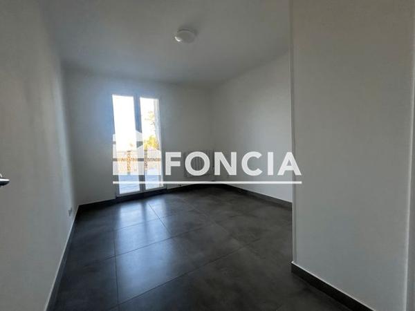 Location Maison 4 pièces 95.6 m² - Montady 34310