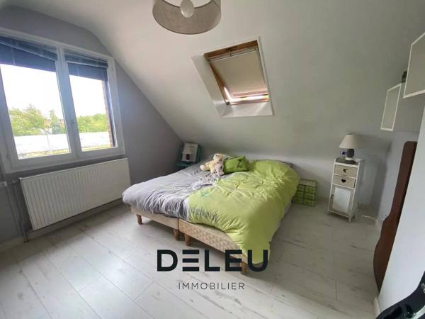 Maison individuelle 4 chambres avec jardin arboré de 1800 m² plein sud à Wasquehal