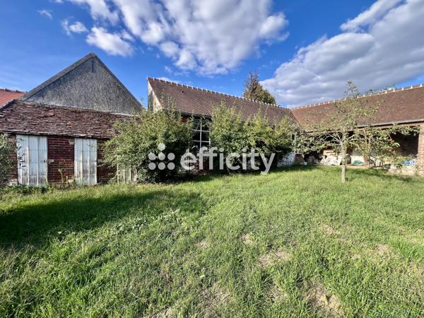 Maison
         7 pièces
        - 142 m² 350 000 € *