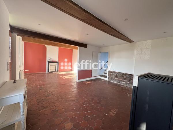 Maison
         7 pièces
        - 142 m² 350 000 € *