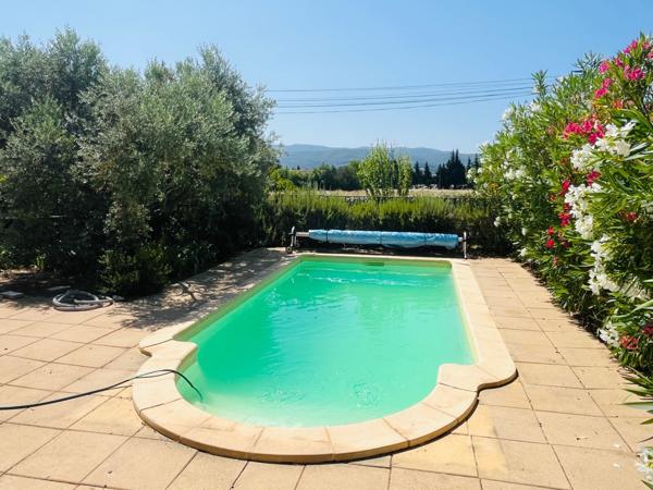 Gargas (84400) Exclusivité ! Villa T5 avec piscine et vue dégagée !