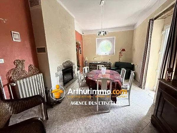 Vente                                                      Maison
                        
                     4 pièces                      119 m2                     à Martigné-Ferchaud