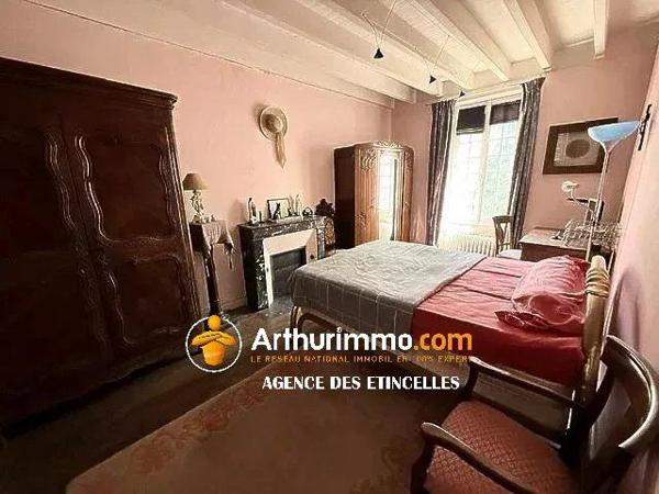 Vente                                                      Maison
                        
                     4 pièces                      119 m2                     à Martigné-Ferchaud