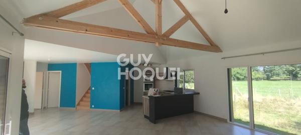 Maison récente en quartier résidentiel prisé