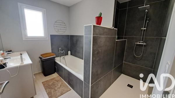 Maison à vendre 4 pièces 95,21 m² Malataverne