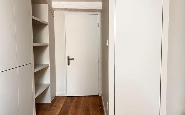 Appartement à louer    2 pièces • 33,50 m2 Charbonnières-les-Bains