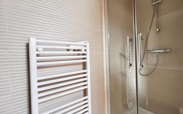 Appartement à louer    2 pièces • 33,50 m2 Charbonnières-les-Bains