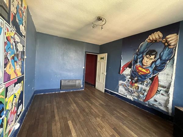 Vente                                                      Maison de ville
                        
                     6 pièces                      124 m2                     à Challuy