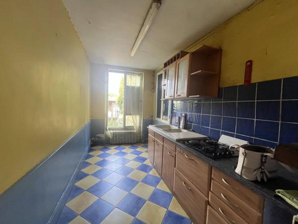 Vente                                                      Maison de ville
                        
                     6 pièces                      124 m2                     à Challuy