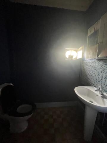 Vente                                                      Maison de ville
                        
                     6 pièces                      124 m2                     à Challuy