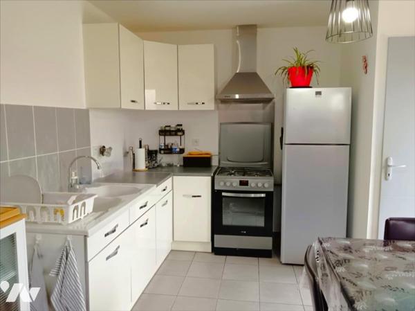 Pierrelatte, Maison 77 m2 avec jardin