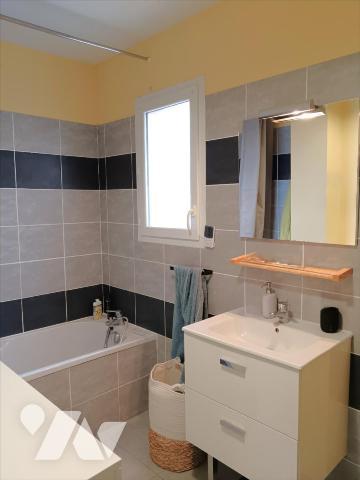 Pierrelatte, Maison 77 m2 avec jardin