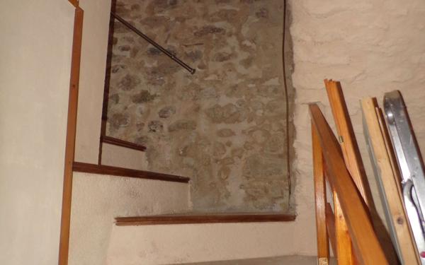 Maison à vendre    5 pièces • 91 m2 La Tour-d'Aigues