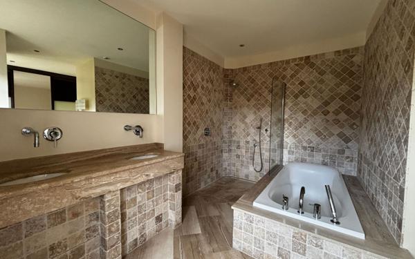 Maison à vendre    4 pièces •  Carcassonne