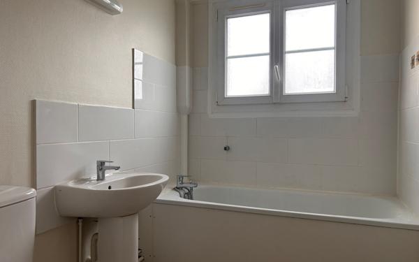 Appartement à louer    3 pièces •  Beauvais