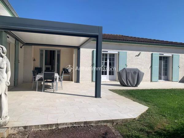 Vente Maison 8 pièces 266 m2 à Paillé