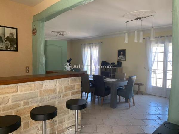 Vente Maison 8 pièces 266 m2 à Paillé