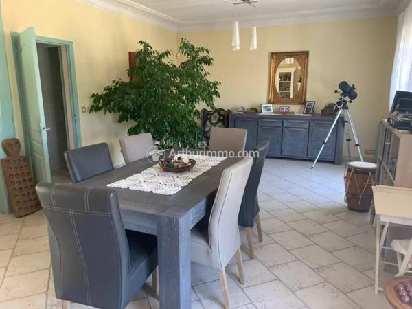 Vente Maison 8 pièces 266 m2 à Paillé