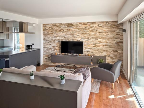 Appartement en rez de jardin surélevé 4 pièces le Cannet Mairie 82.3m²