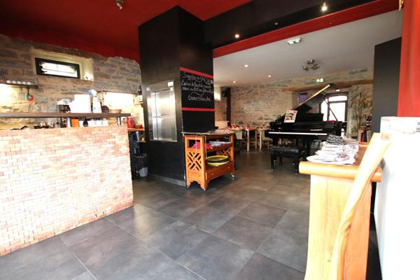 Fonds de commerce - Restaurant 270m2 à 149K/TTC