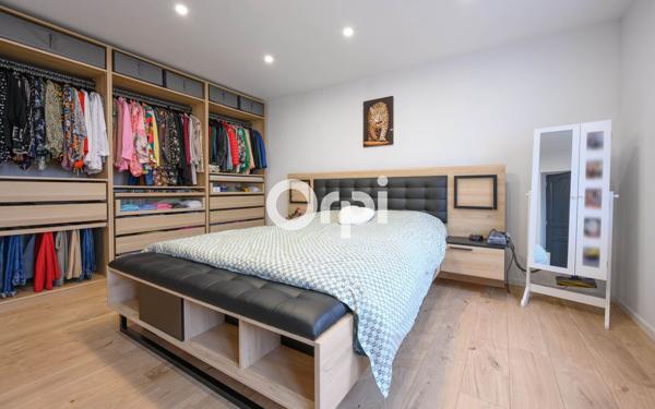 Maison à vendre    6 pièces • 218,55 m2 Maubeuge