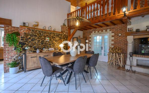 Maison à vendre    6 pièces • 218,55 m2 Maubeuge