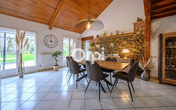 Maison à vendre    6 pièces • 218,55 m2 Maubeuge