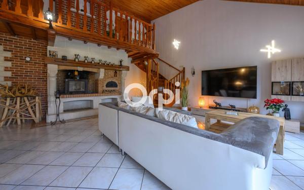 Maison à vendre    6 pièces • 218,55 m2 Maubeuge