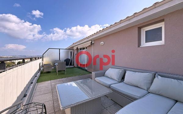 Appartement à vendre    1 pièce • 24,38 m2 La Seyne-sur-Mer