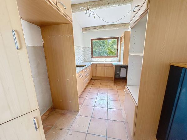 MAISON BAGNOLS EN FORET, GRANDES TERRASSE ET GARAGE