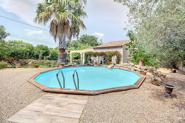 À VENDRE EN EXCLUSIVITÉ DRAGUIGNAN Charmante maison avec piscine