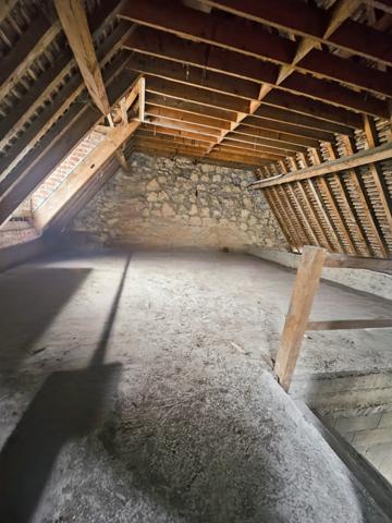 Les Andelys (27700) OPPORTUNITÉ INVESTISSEUR – HYPER CENTRE LES ANDELYS - Bâtiment 110 m2