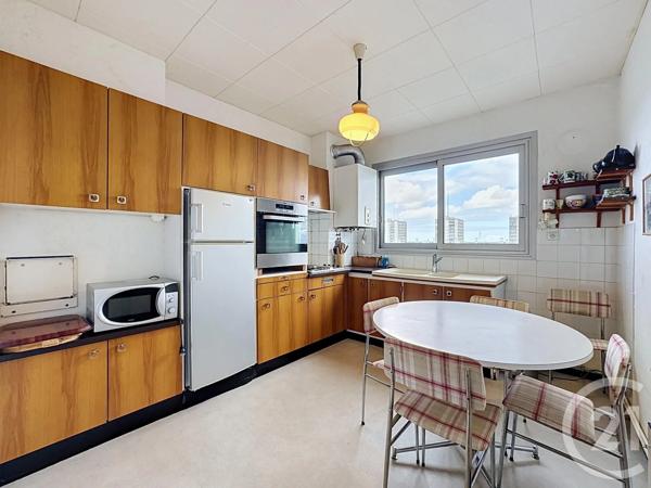 Appartement T5 à vendre  5 pièces - 88 m 2   BREST  - 29