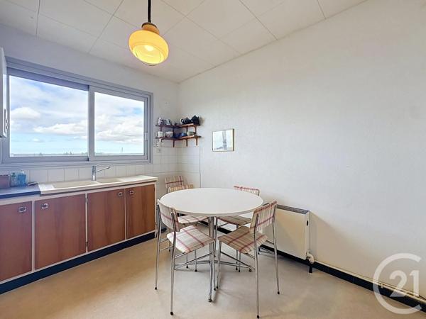 Appartement T5 à vendre  5 pièces - 88 m 2   BREST  - 29