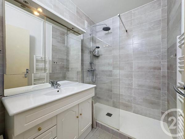 Appartement T5 à vendre  5 pièces - 88 m 2   BREST  - 29