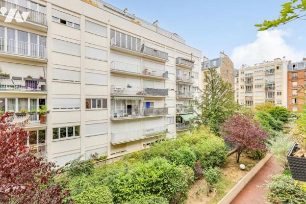 2 pièces avec balcon filant sur jardin