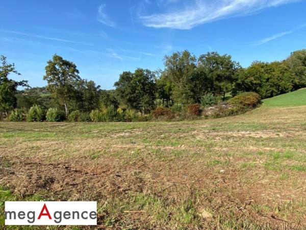 Terrain à SAINTE-FEREOLE, 19270 - 1298m²
