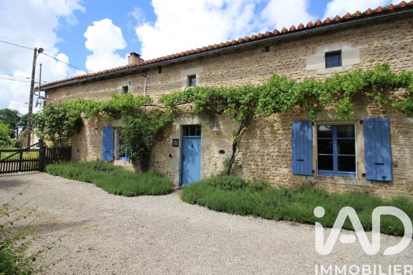 Maison à vendre 6 pièces 178 m² La Chapelle-Bâton