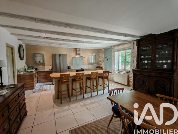 Maison à vendre 6 pièces 178 m² La Chapelle-Bâton