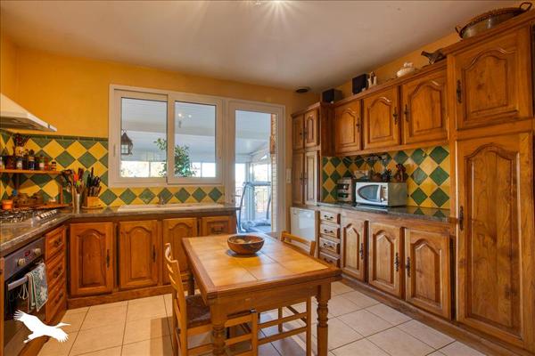 Maison à vendre |  Saint-Astier |  6 pièces | 215 m²