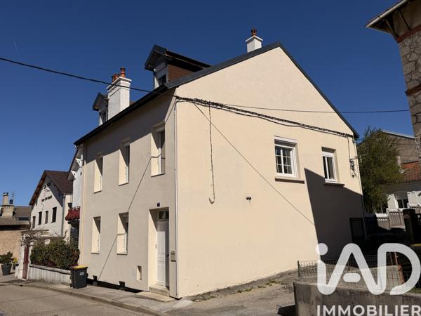 Maison à vendre 10 pièces 200 m² Oyonnax