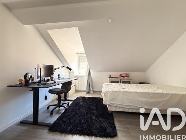 Maison à vendre 10 pièces 200 m² Oyonnax