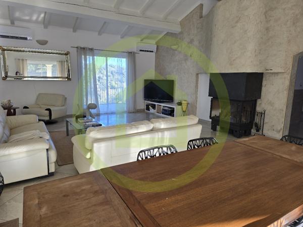 Propriété à NIMES (30000)