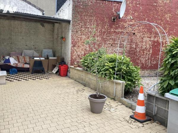 SAINT NICOLAS - MAISON DE VILLE A RENOVER