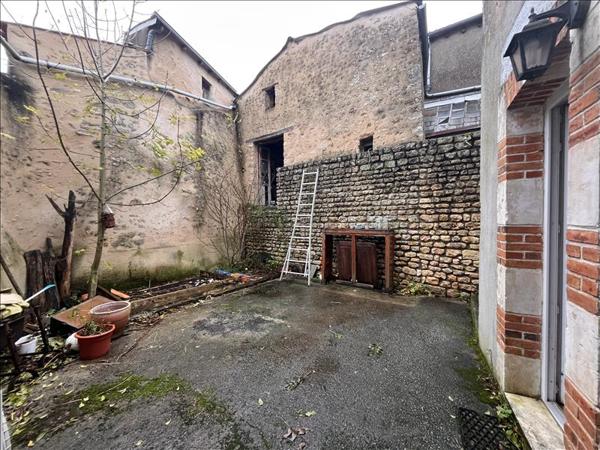 Maison à vendre |  Airvault |  4 pièces | 80 m²