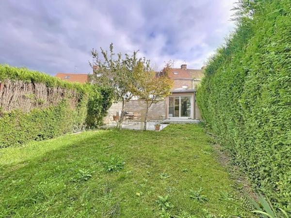 Maison mitoyenne 2 côtés Linselles Secteur Linselles-Vallée Lys 111 m²