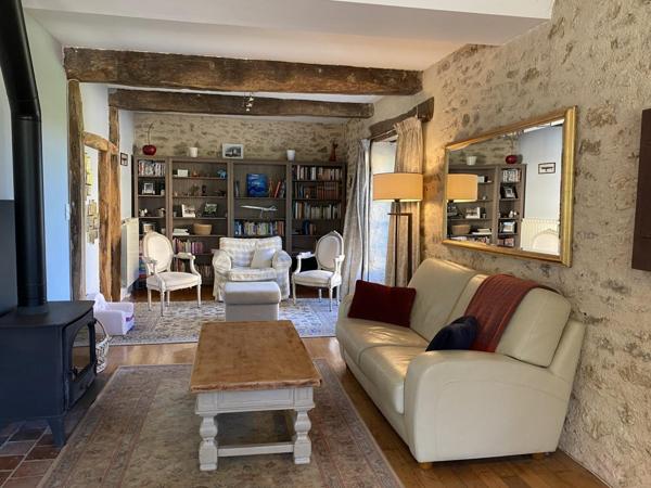 Élégante Gasconne avec Piscine et Vue proche de Mauvezin
