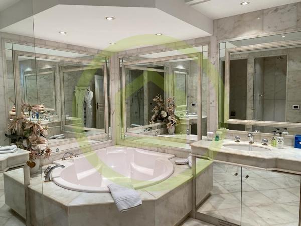 Appartement à CANNES (06400)