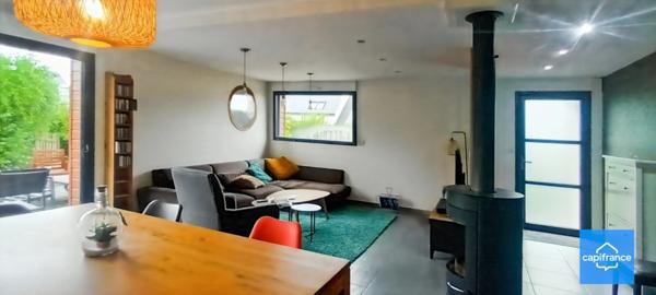 Maison à vendre 7 pièces L'HUISSERIE (53)