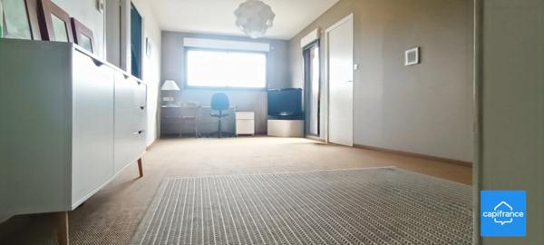 Maison à vendre 7 pièces L'HUISSERIE (53)